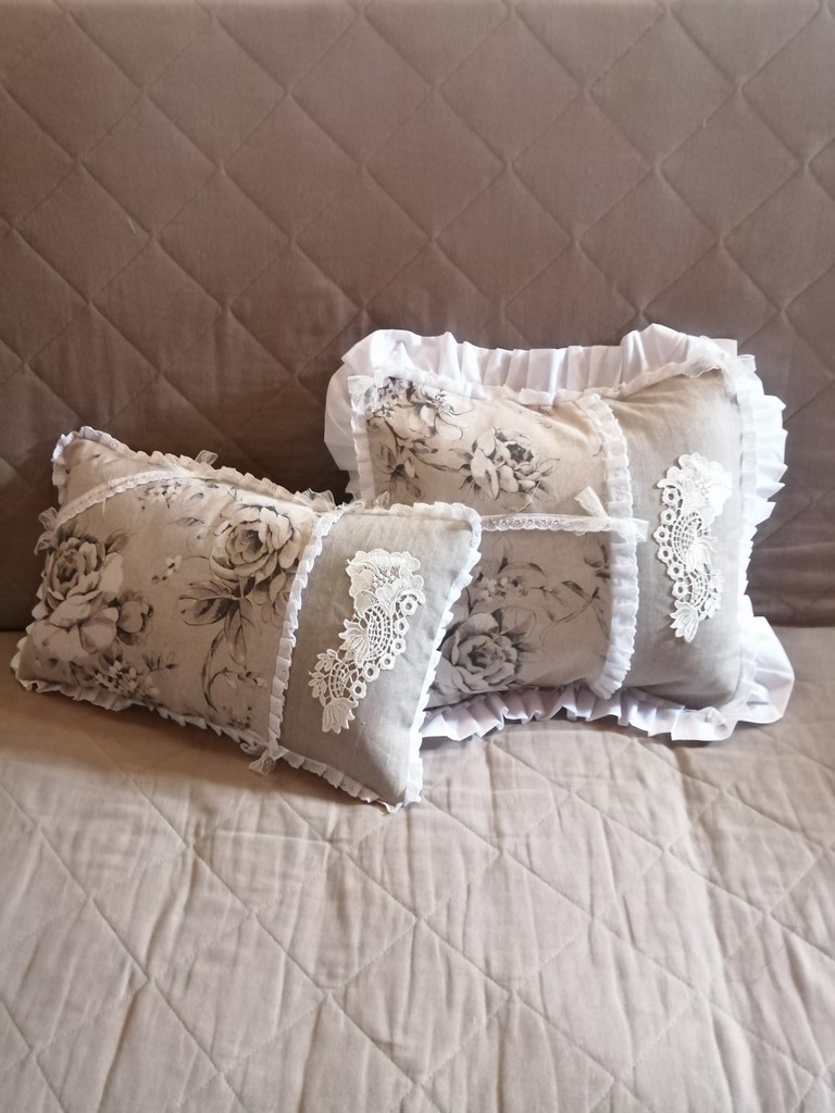 Housse de coussin Collection 'Roses Blanches