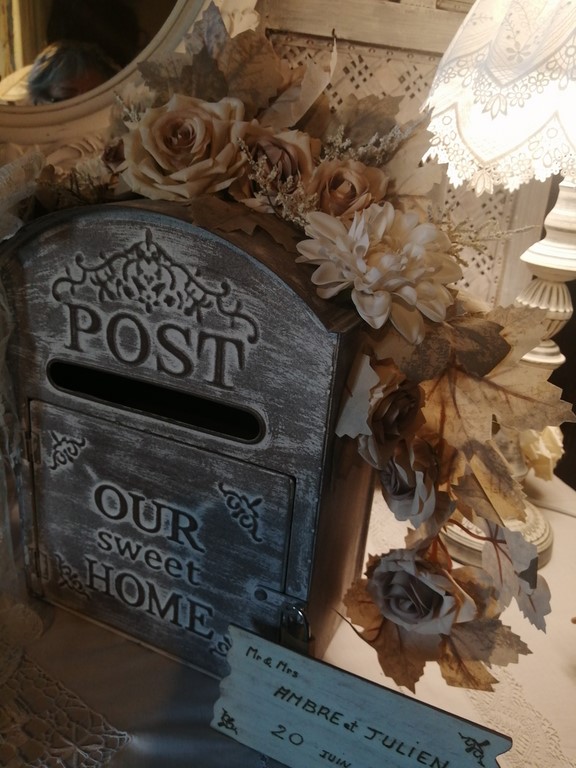 Urne mariage boite aux lettres vintage.jpg