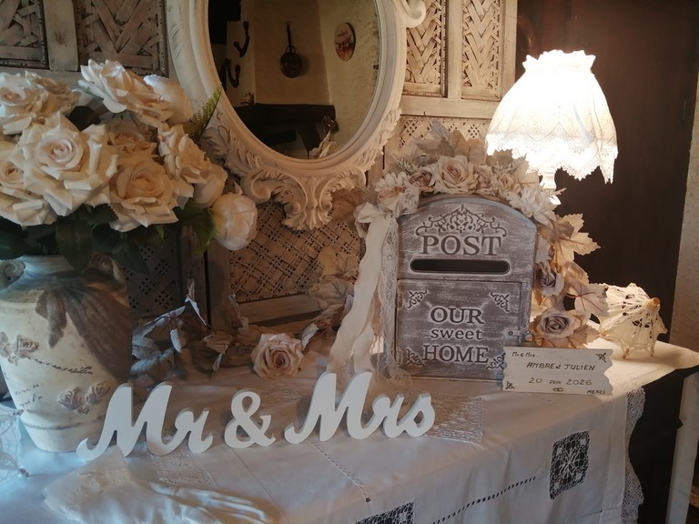 Urne mariage boite aux lettres vintage.jpg