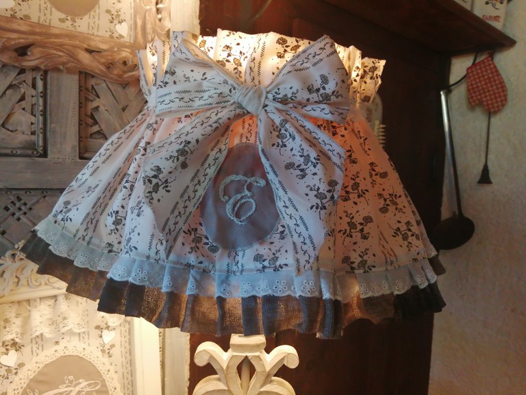 lampe shabby chic.jpg