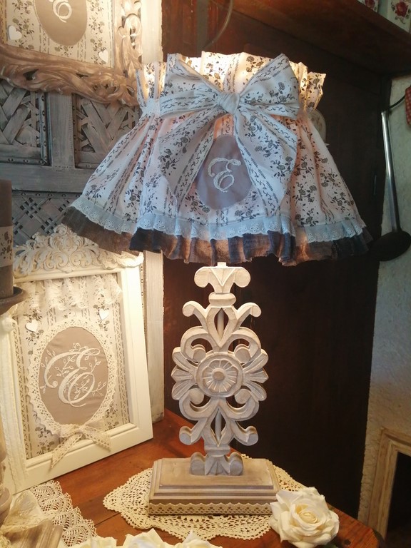 lampe shabby chic.jpg