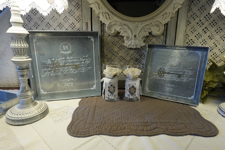 plateau zinc shabby chic.jpg