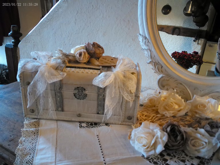 urne mariage valise bois.jpg