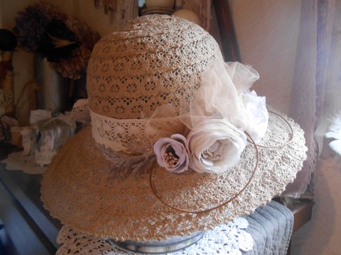 chapeau crochet dentelle.jpg