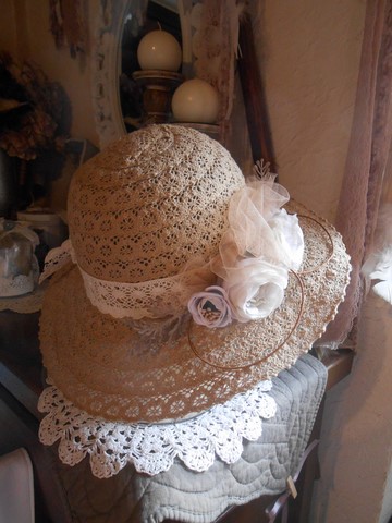 chapeau crochet dentelle.jpg