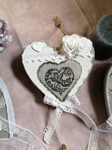 coeur en bois shabby.jpg